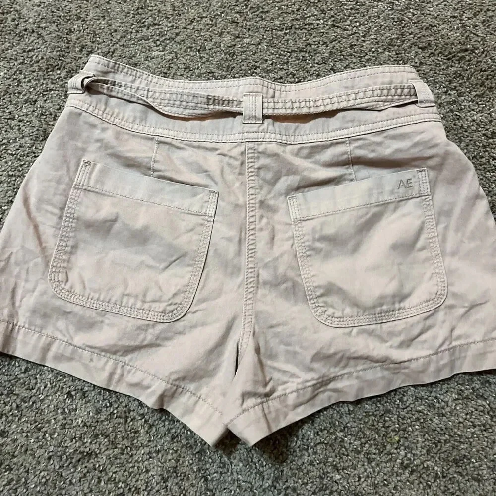 Y2K American Eagle Womens Mid Rise Midi Stretch Khaki Tan Shorts Size 4‎ Safari